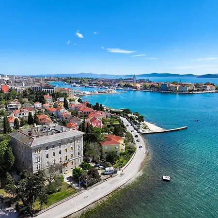 Old Town Spider ザダル