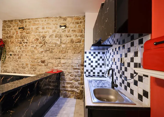 Old Town Spider ザダル