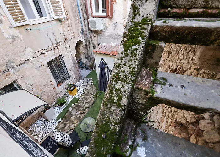 Old Town Spider アパート