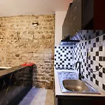 Old Town Spider Задар