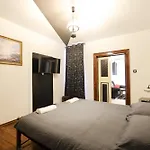 Old Town Spider Апартаменты *